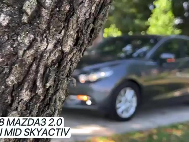 2018 MAZDA 3 2.0 Sedan SKYACTIV Bleh Loan 7 Tahun - 1