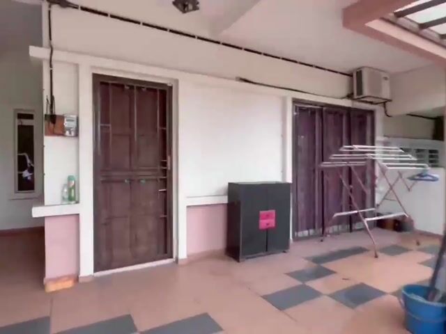 Video Image 1