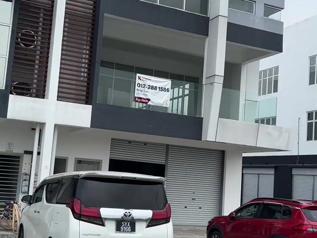 Video Image 1