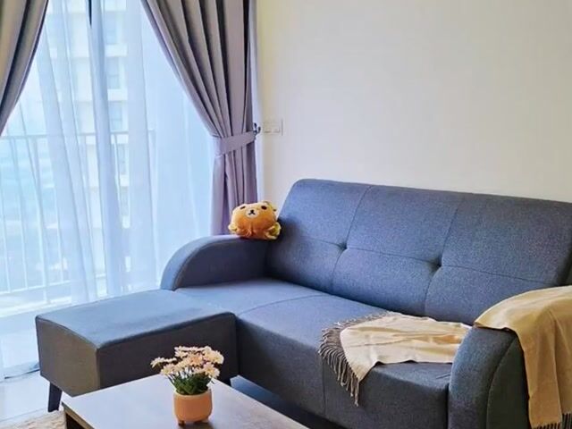 Video Image 1