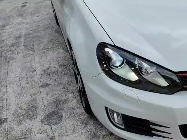 Volkswagen GOLF 2.0 GTi (A) DSG 6sp P/SHIFT S/ROOF - 1