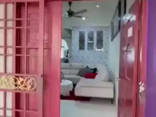Video Image 1