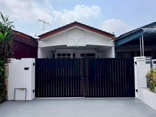 Video Image 1