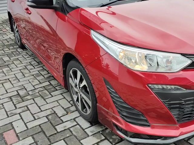 Toyota YARIS 1.5 J FULL BODYKIT PUSH START D/LIGHT - 1