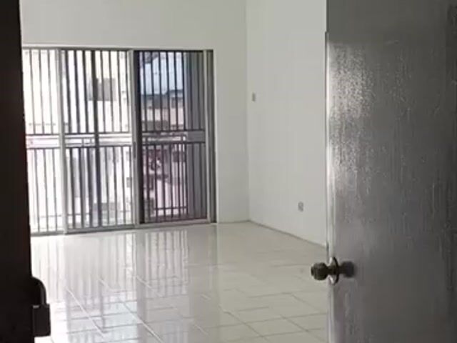 Video Image 1