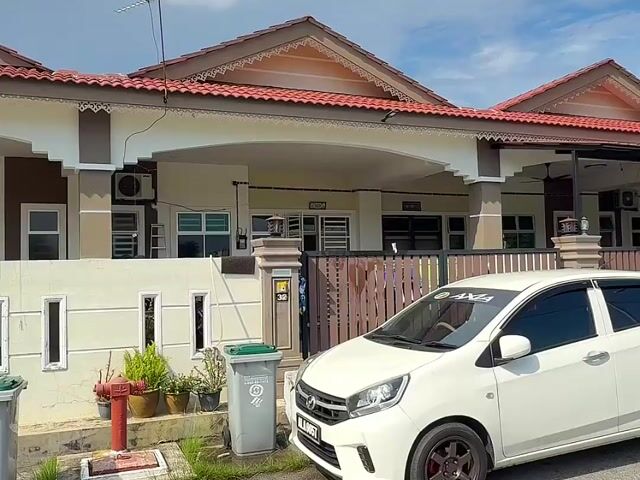 Video Image 1