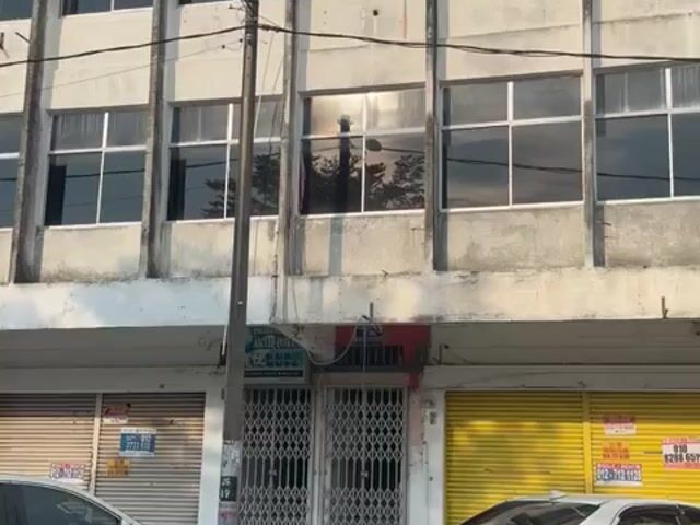 Video Image 1
