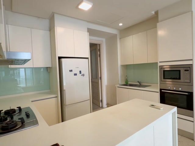 Video Image 1