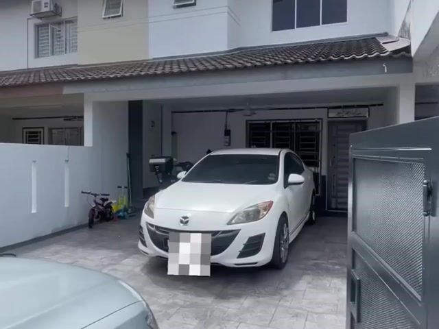 Video Image 1