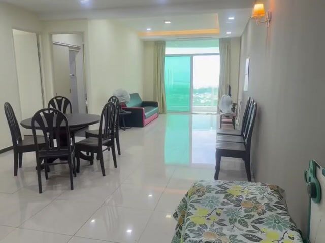 Video Image 1